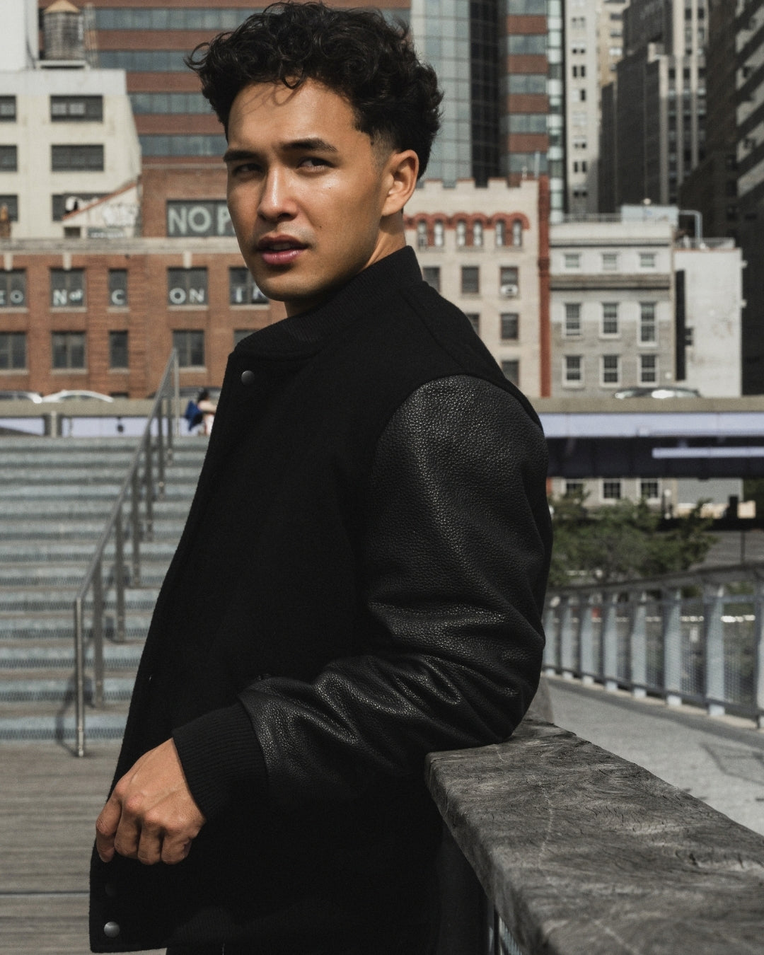 ONE JACKET.
MADE TO BE KEPT.